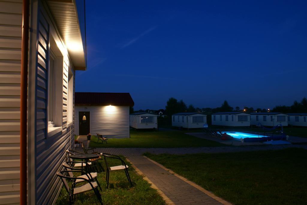 Cuma Camp Villa Sarbinowo Luaran gambar